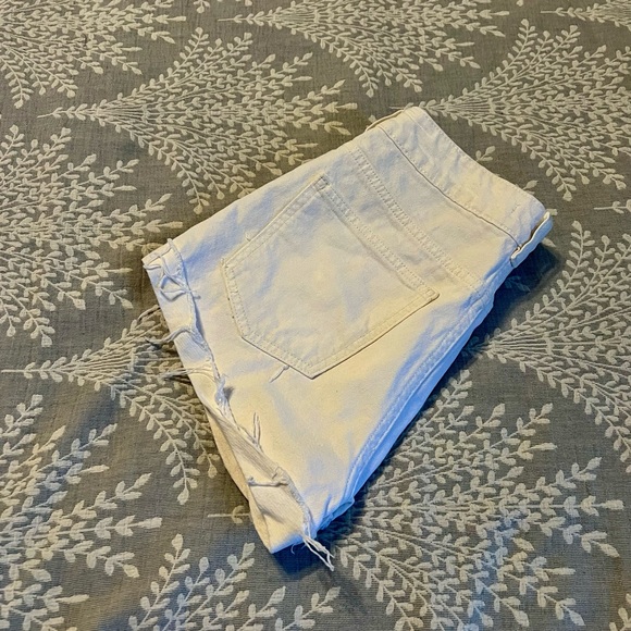 PacSun White Floral Mom Shorts Size 26 - Picture 7 of 7